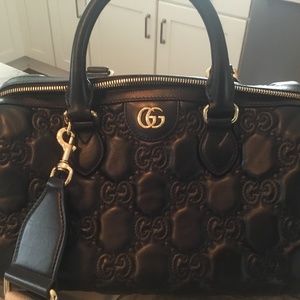Gucci large matalasse lion bag